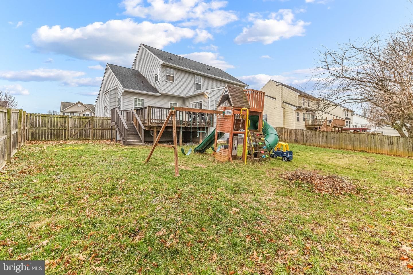 811 Talisman Drive photo 33