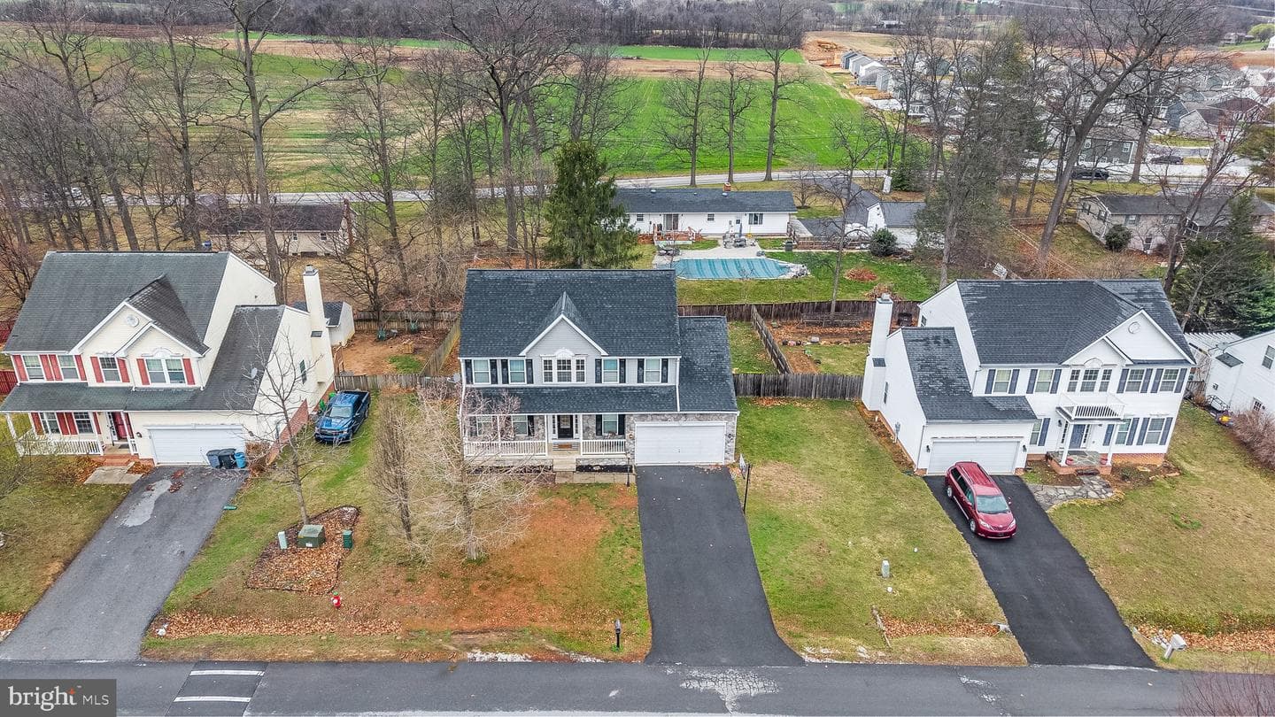 811 Talisman Drive photo 5