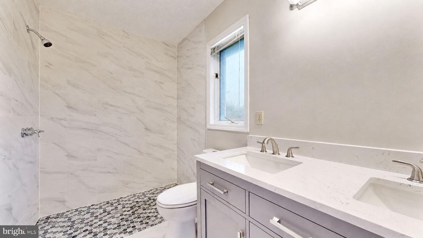 40 Marston Drive photo 16