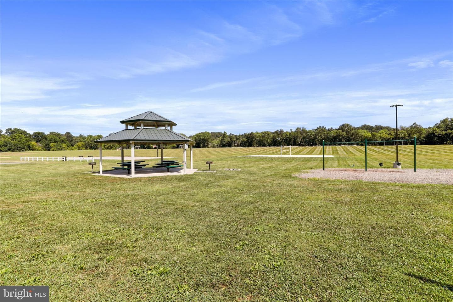 300 Headwaters Drive photo 14