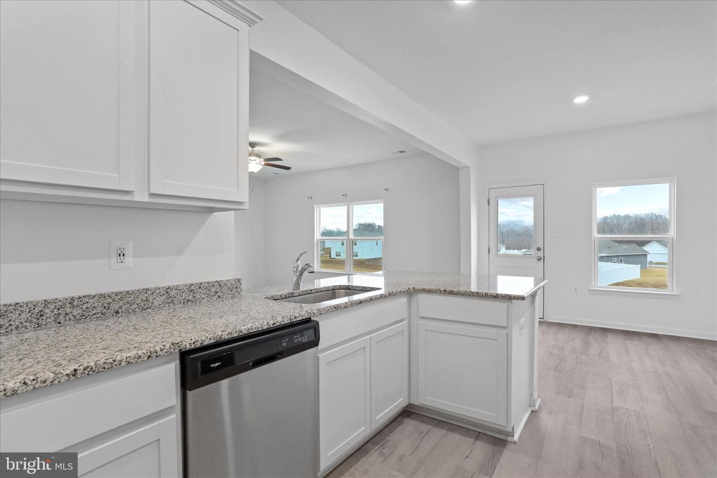300 Headwaters Drive photo 20