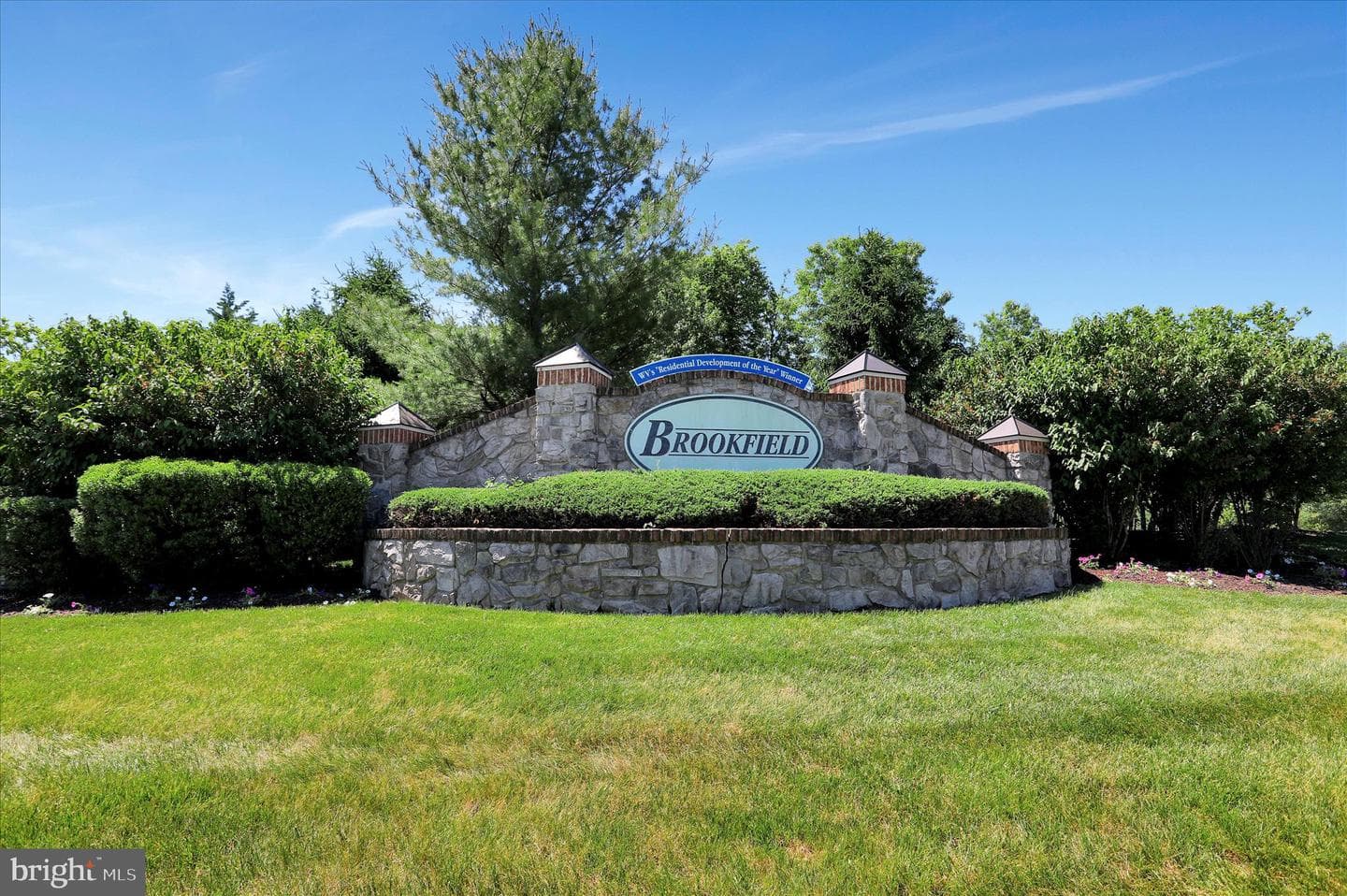 300 Headwaters Drive photo 44