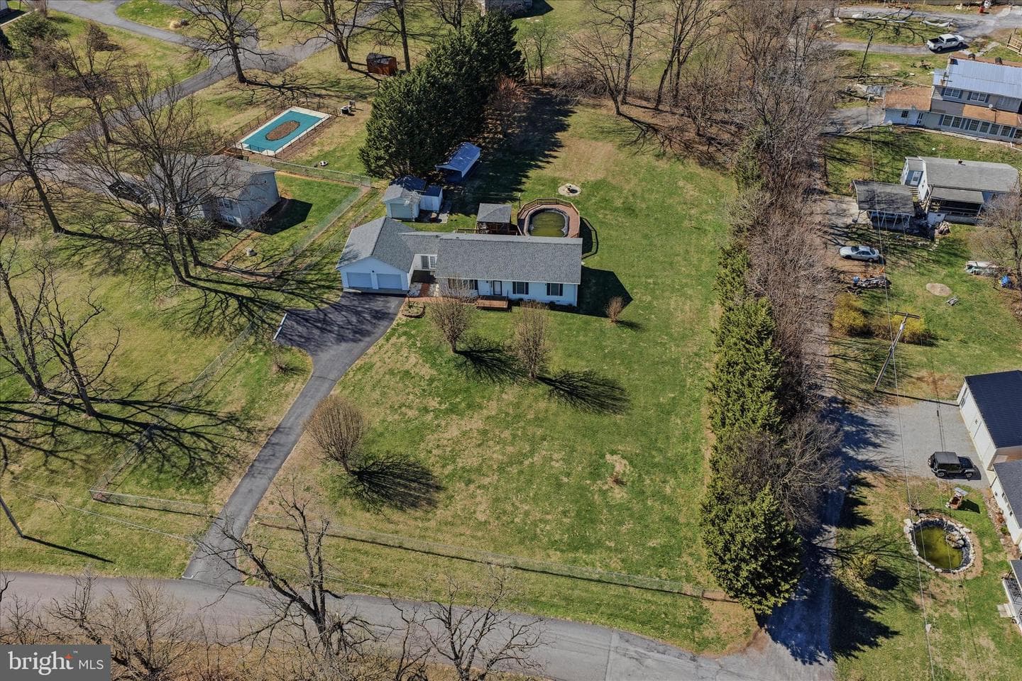34 Turf Drive S photo 46