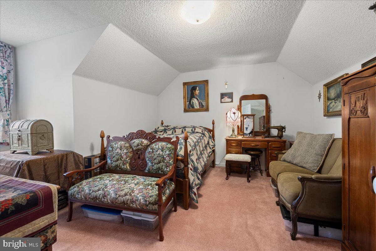 462 Camelot Boulevard photo 32
