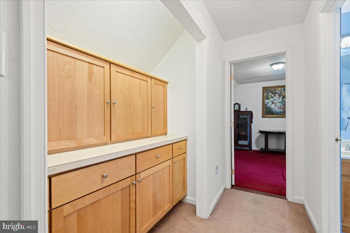 462 Camelot Boulevard photo 34