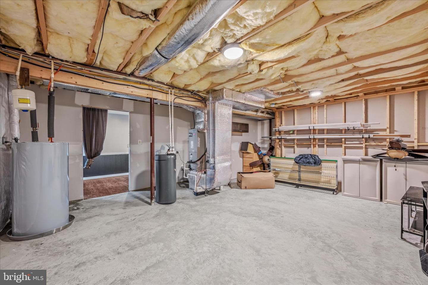 472 Ives Street photo 28