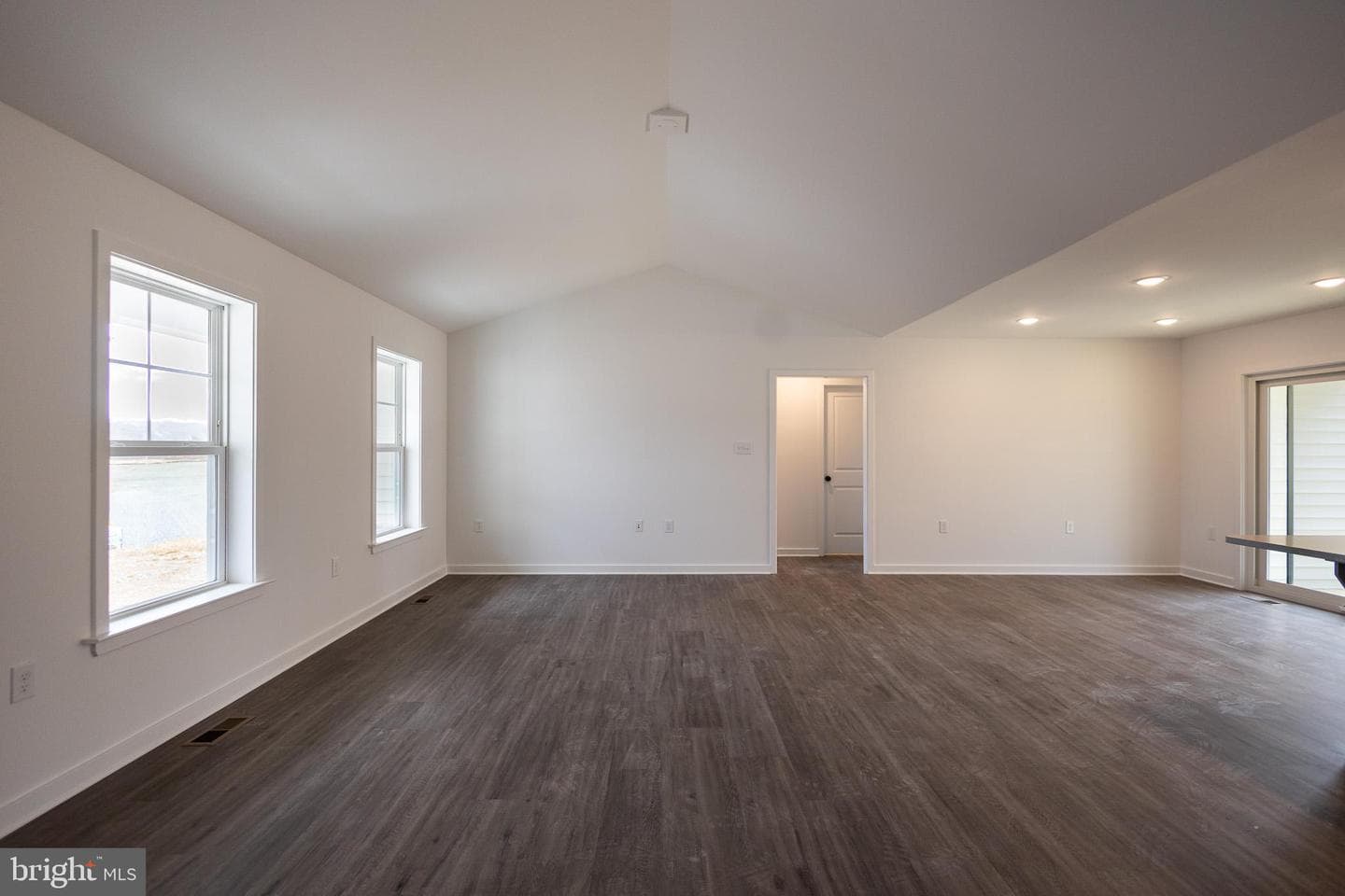 94 Nyquist Way photo 3