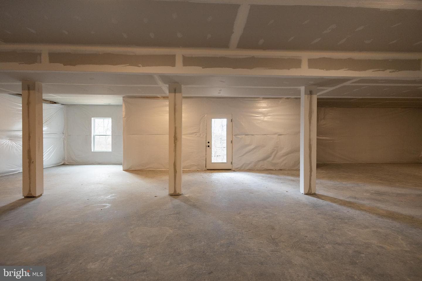 94 Nyquist Way photo 33