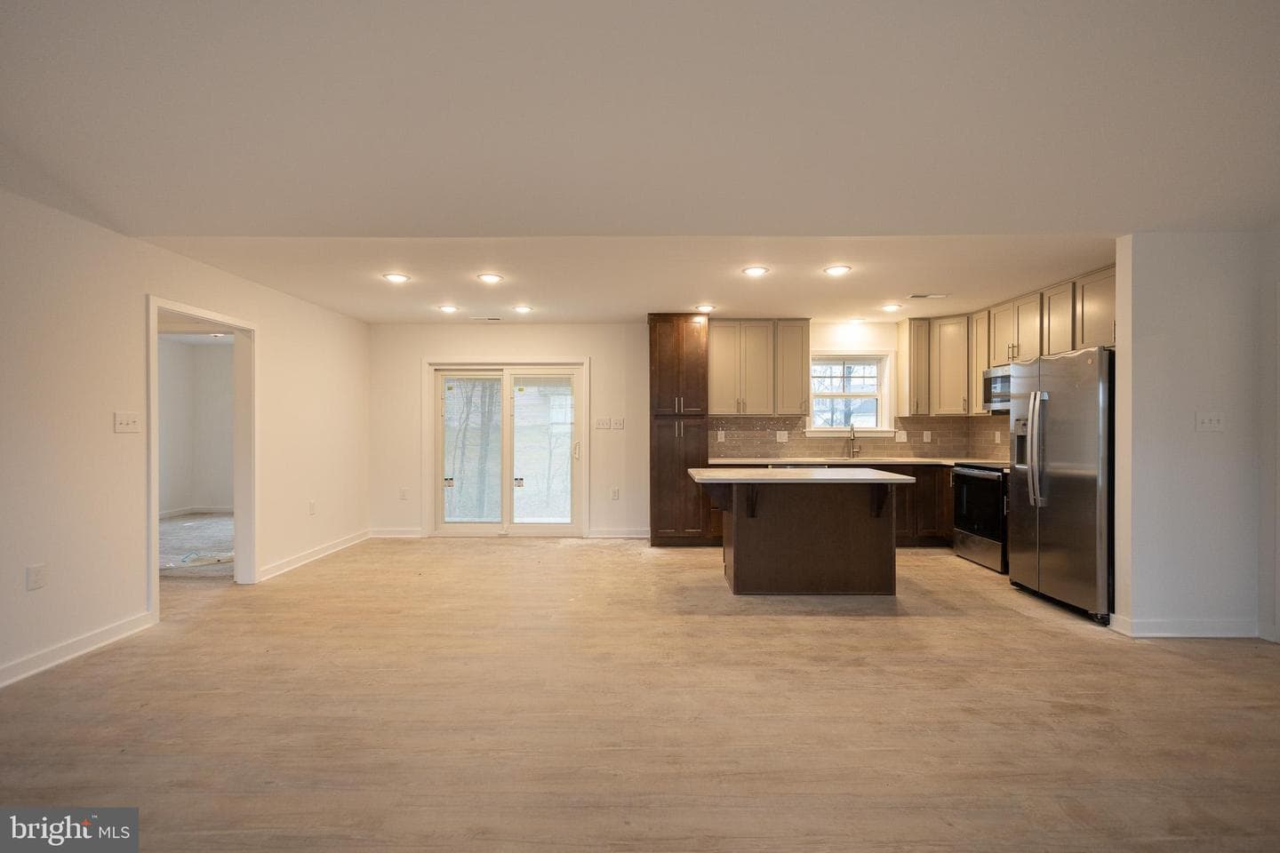 127 Thoroughbred Terrace photo 4