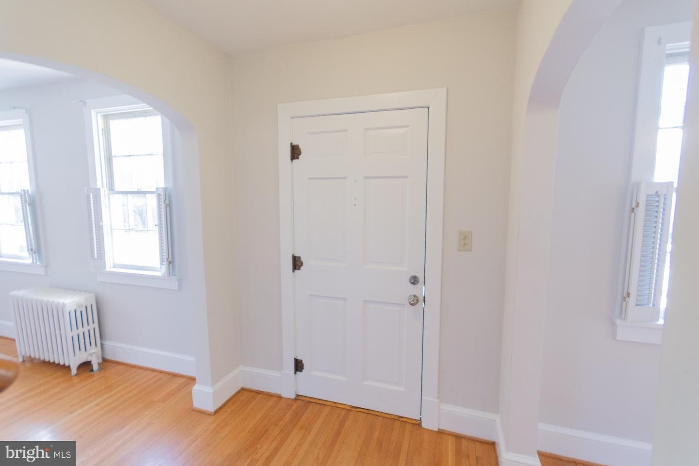 1104 W Race Street photo 21