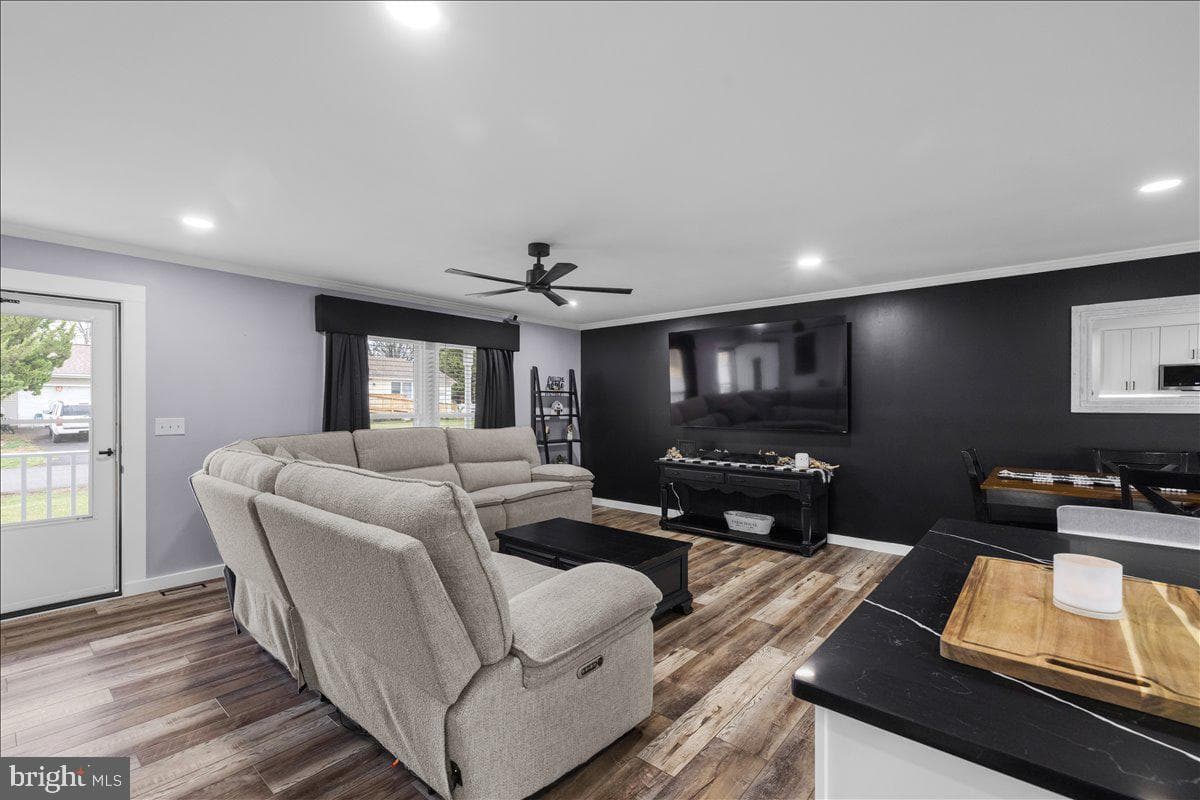 509 Upshur Drive photo 11