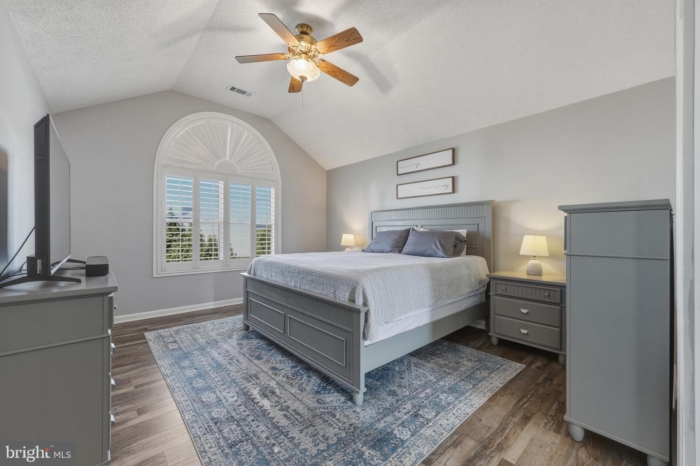 199 Primrose Drive photo 27