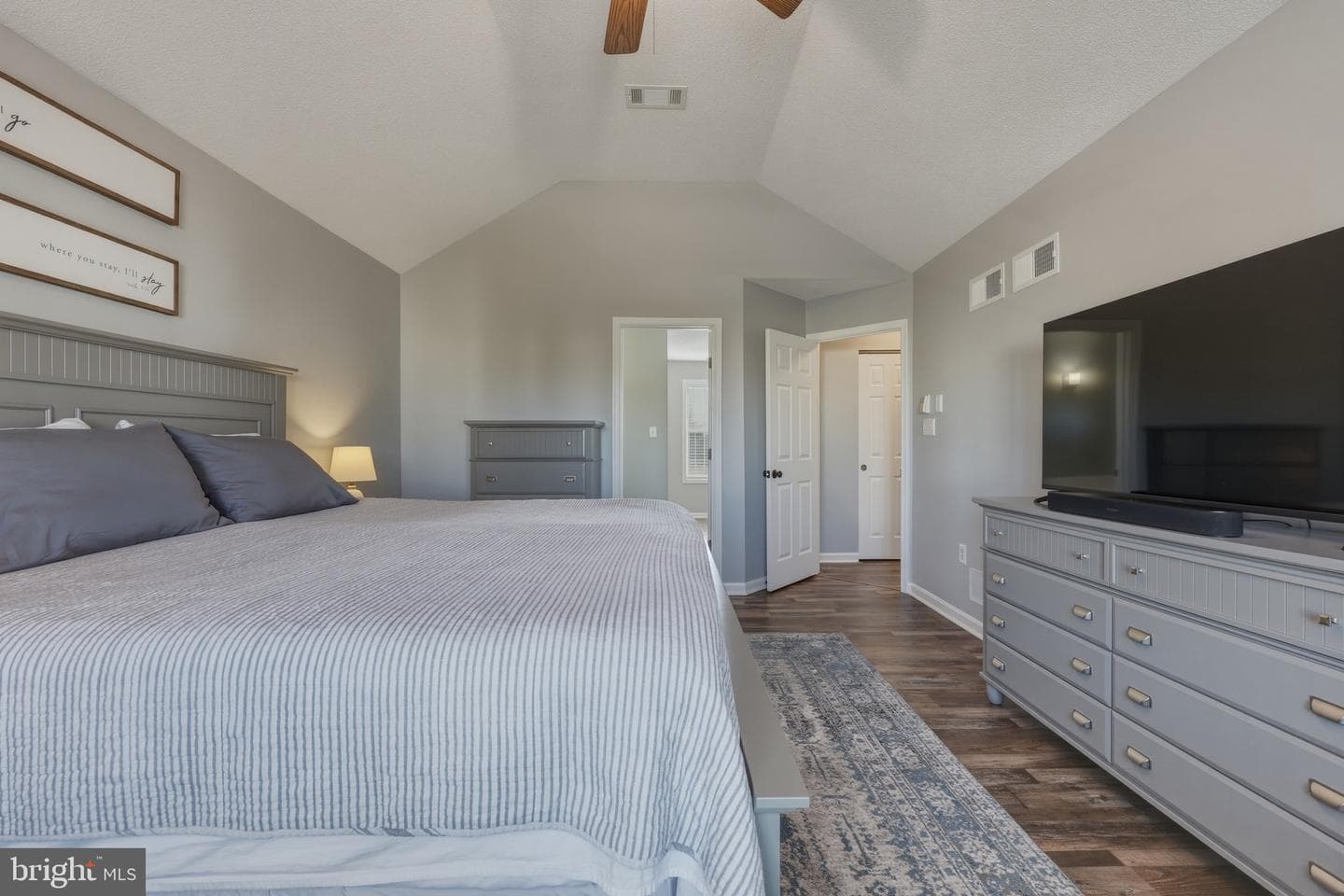 199 Primrose Drive photo 28