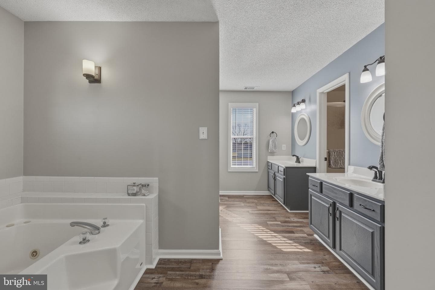 199 Primrose Drive photo 30
