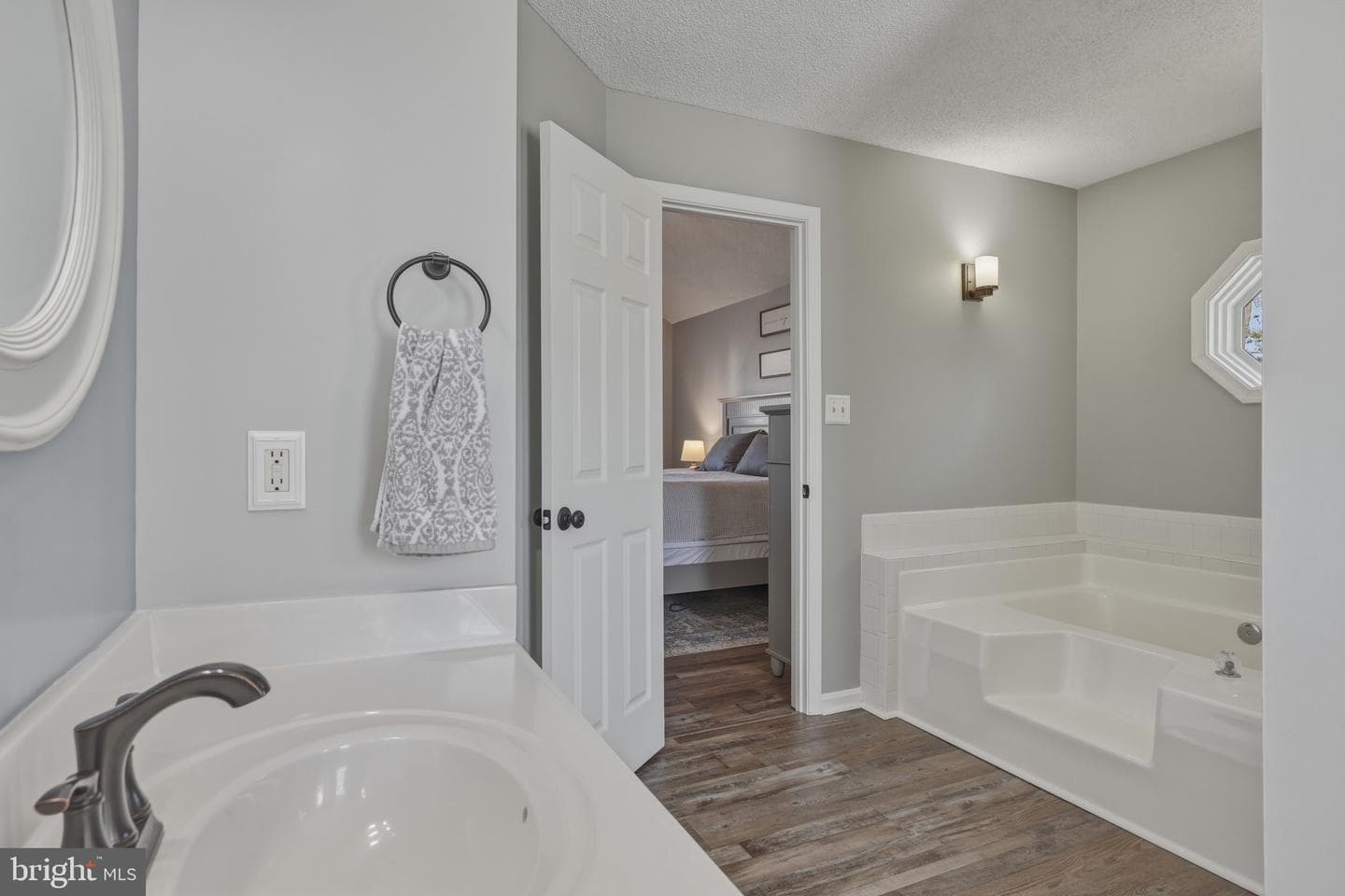 199 Primrose Drive photo 37