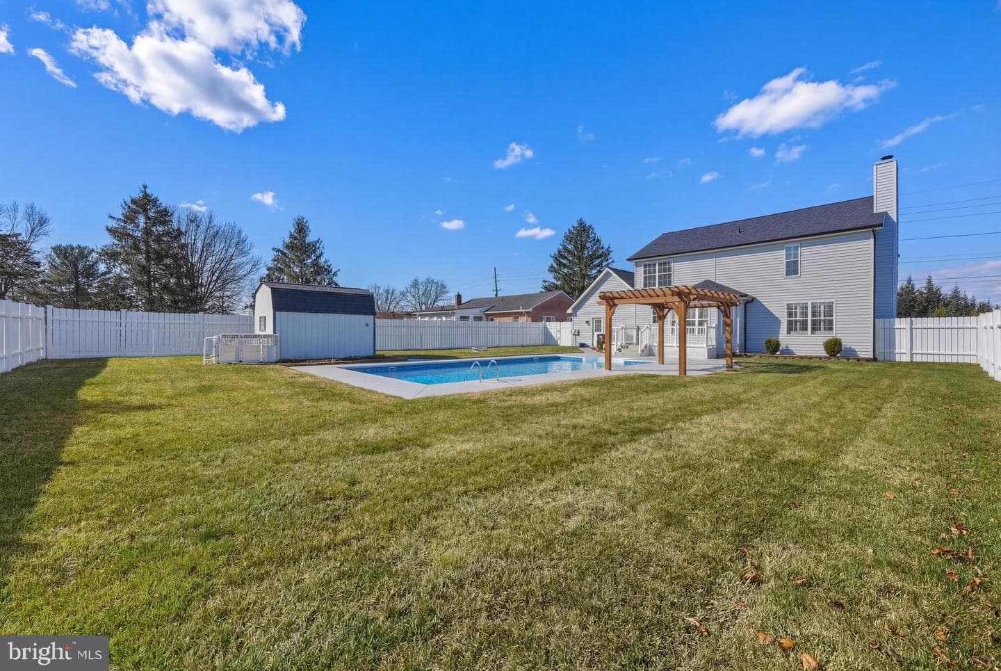 199 Primrose Drive photo 52