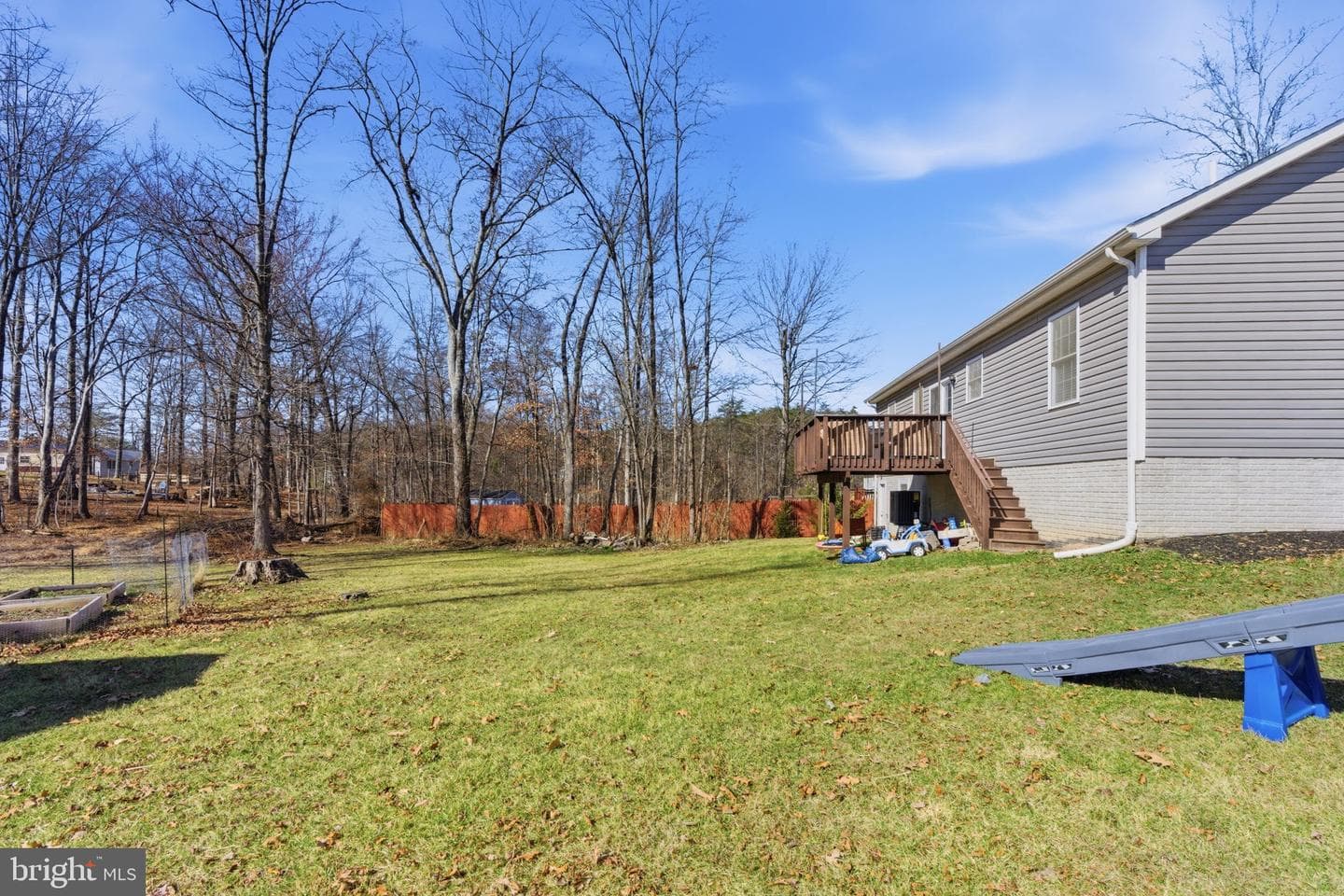 140 Basin Drive photo 32