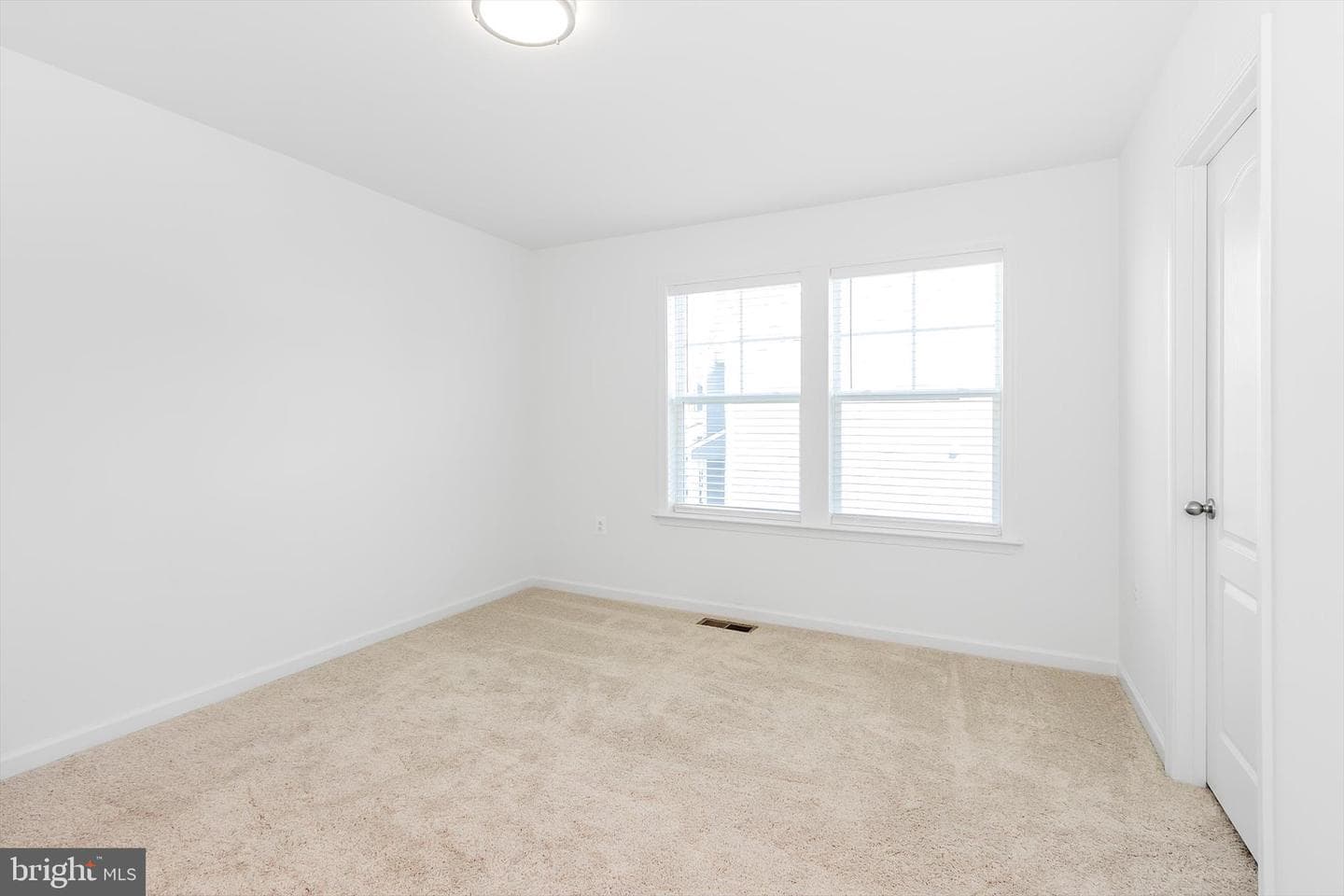 301 Homer Court photo 42