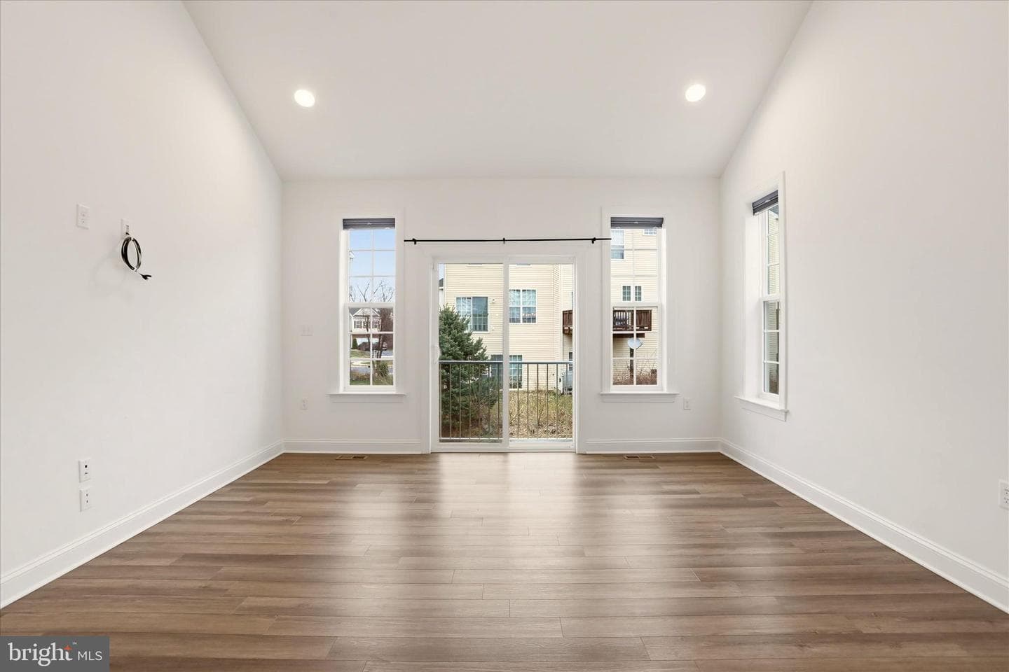 208 Darden Court W photo 13