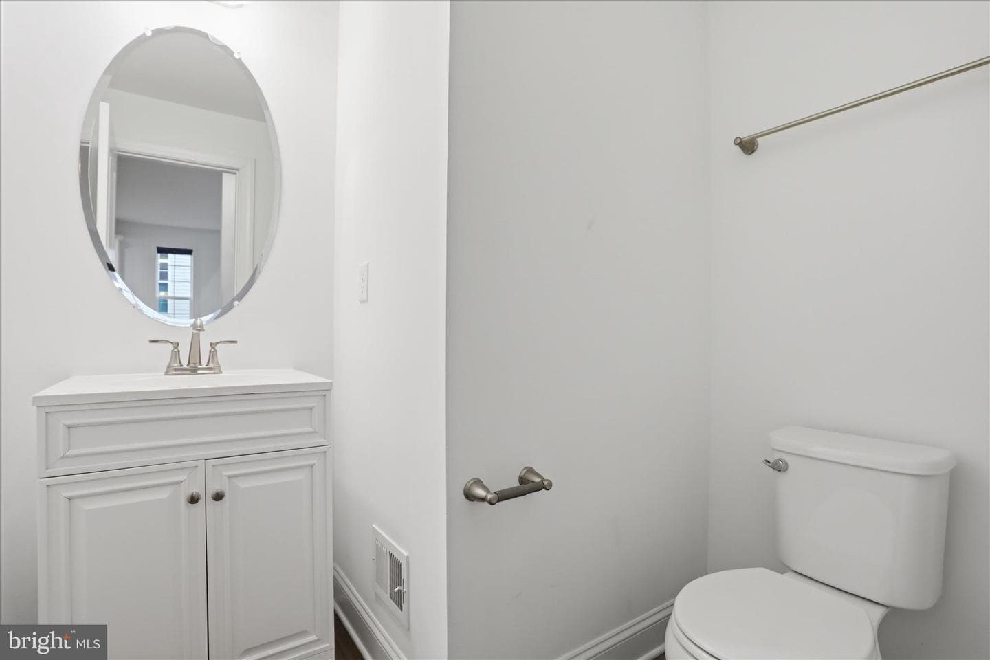 208 Darden Court W photo 15