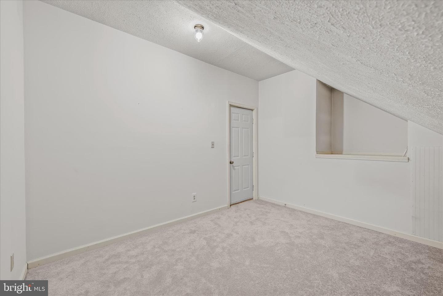 110 Artisan Way photo 23