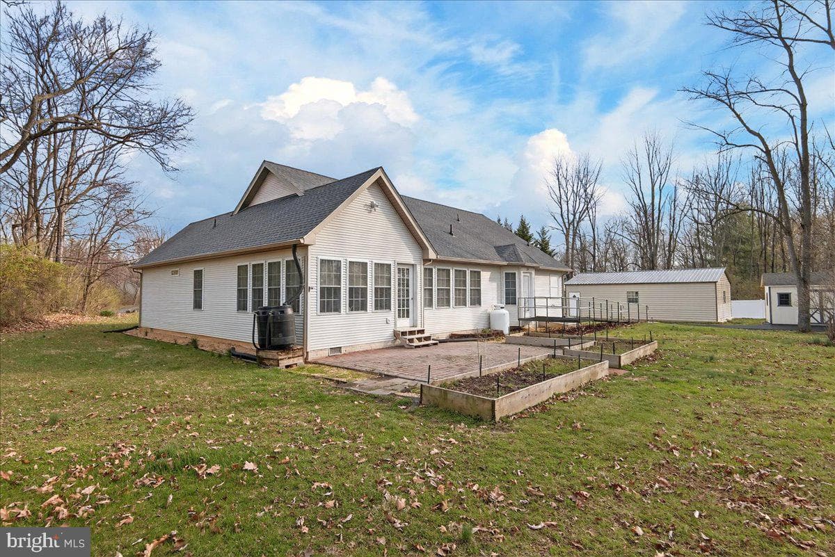 352 Doe Run Road photo 29