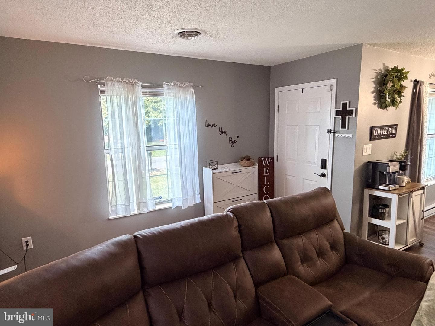 184 Dexter Drive photo 11