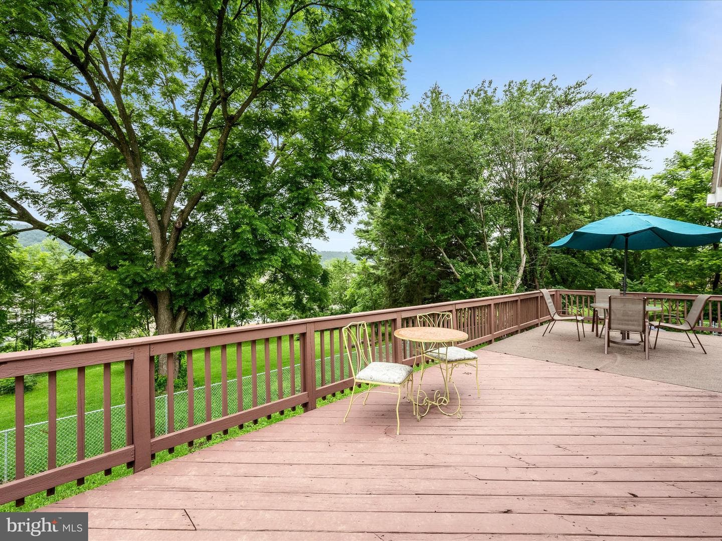 537 Ridge Road S photo 45