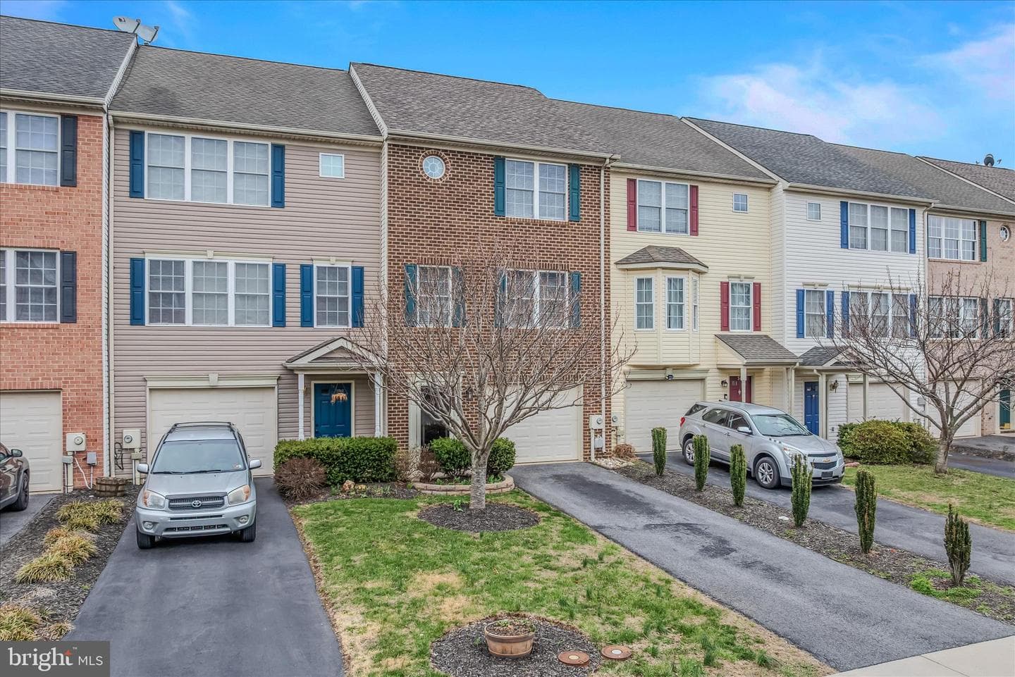 56 Teague Lane photo 2