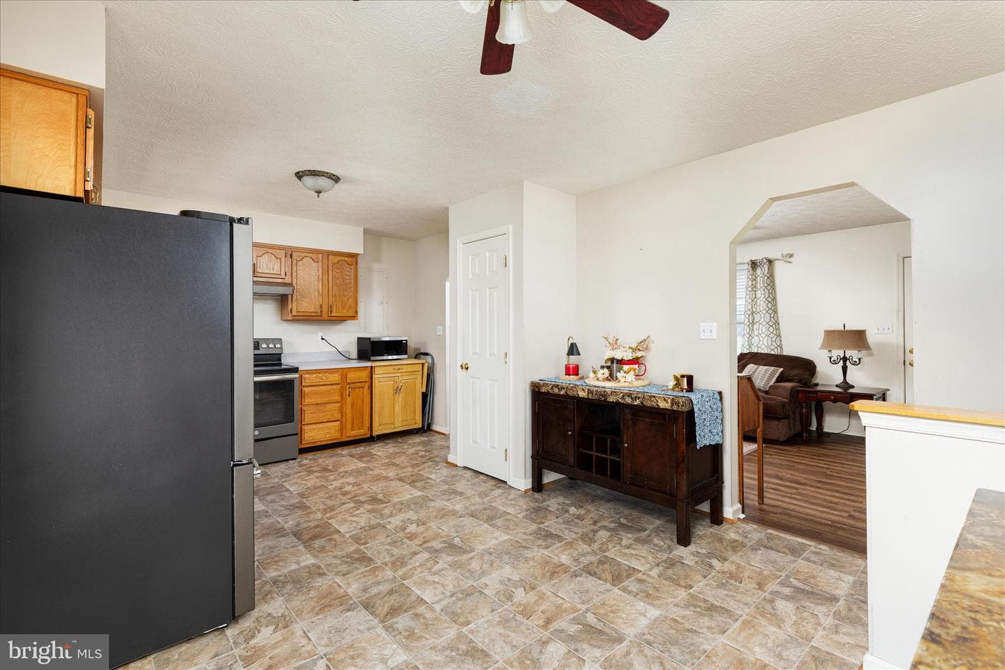 302 Montana Court photo 14