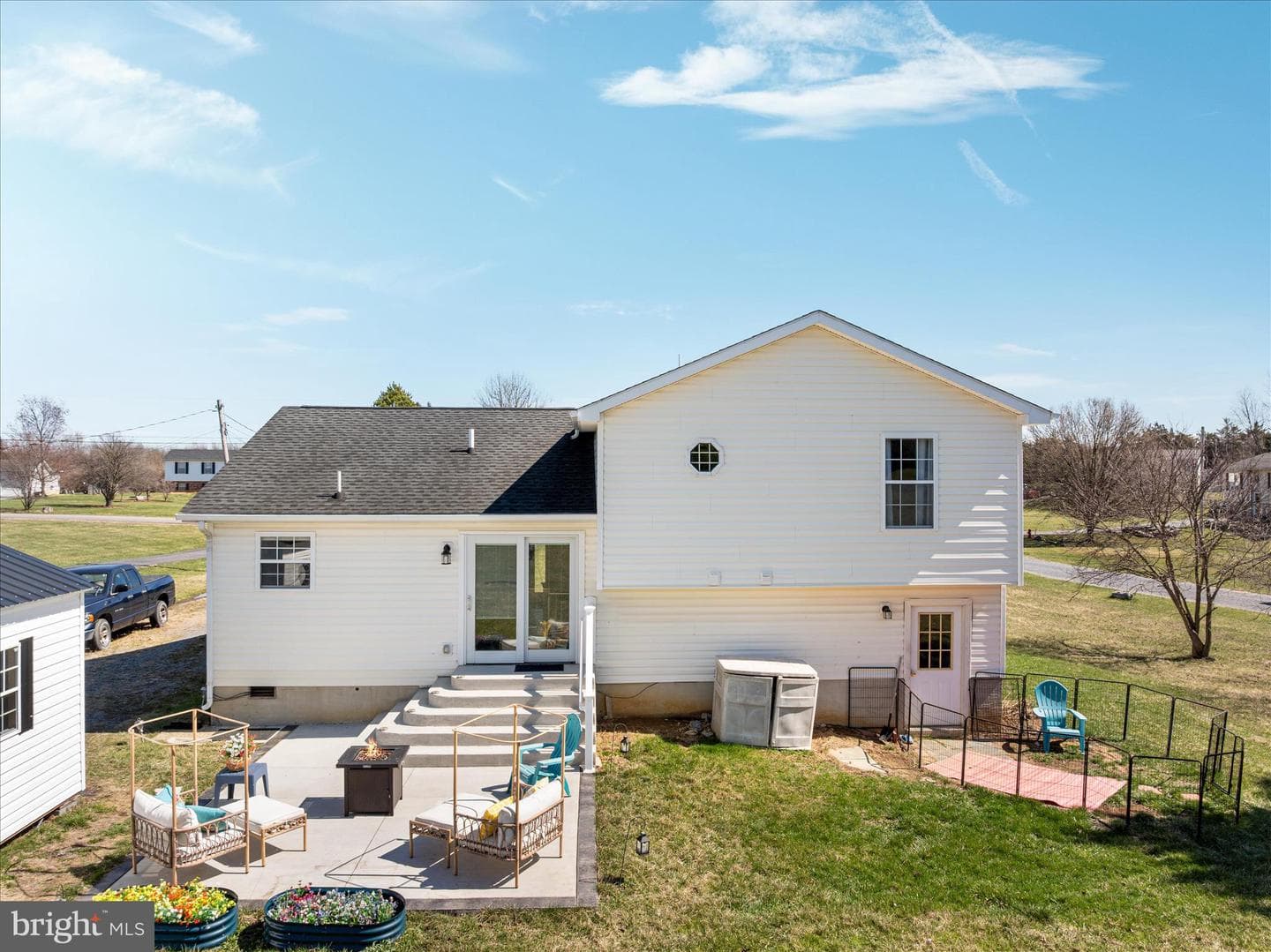302 Montana Court photo 38
