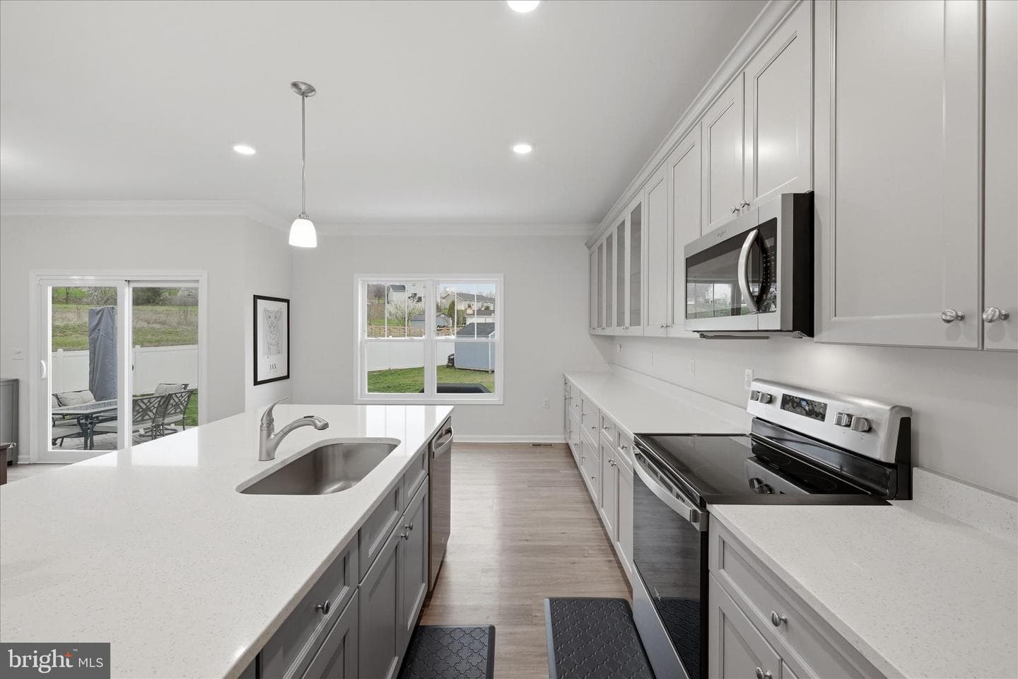 259 Twickenham Drive photo 11