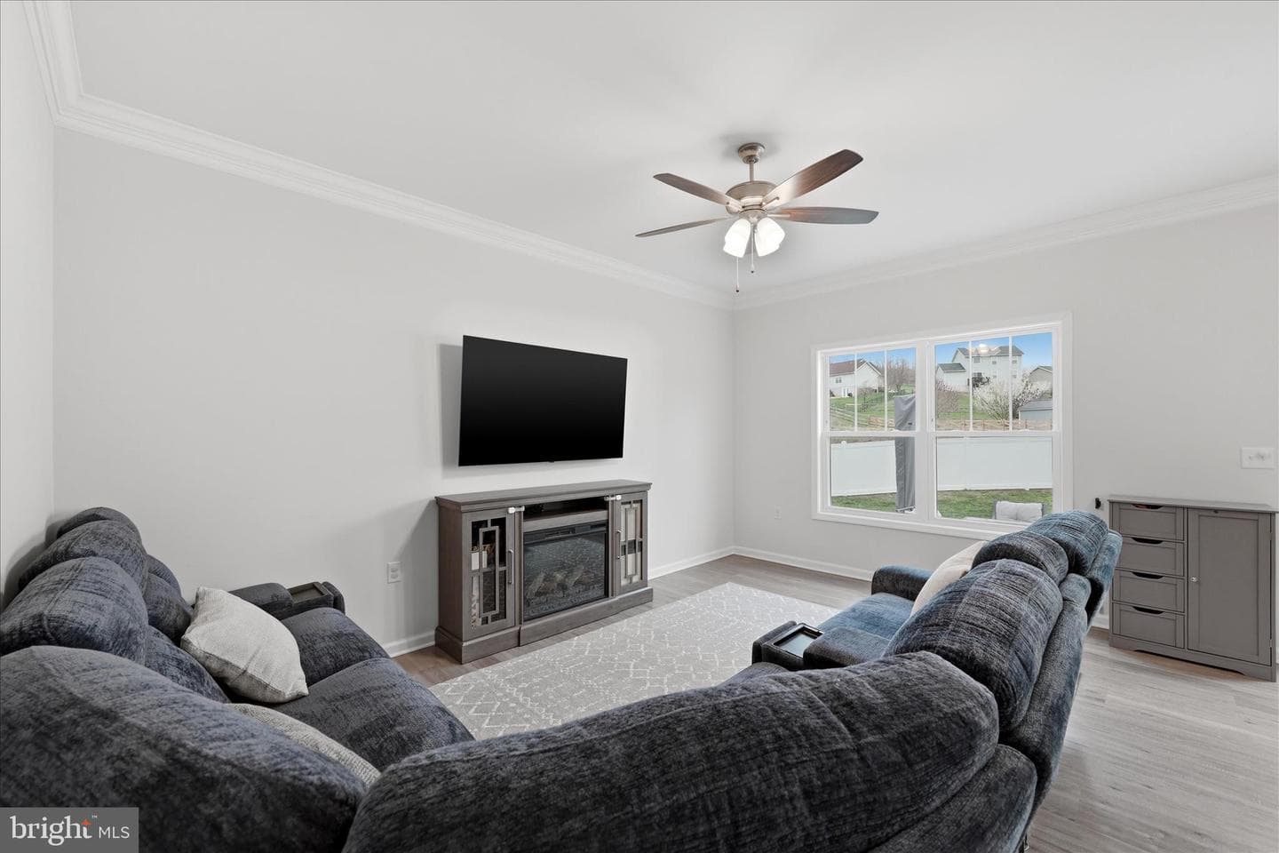 259 Twickenham Drive photo 18