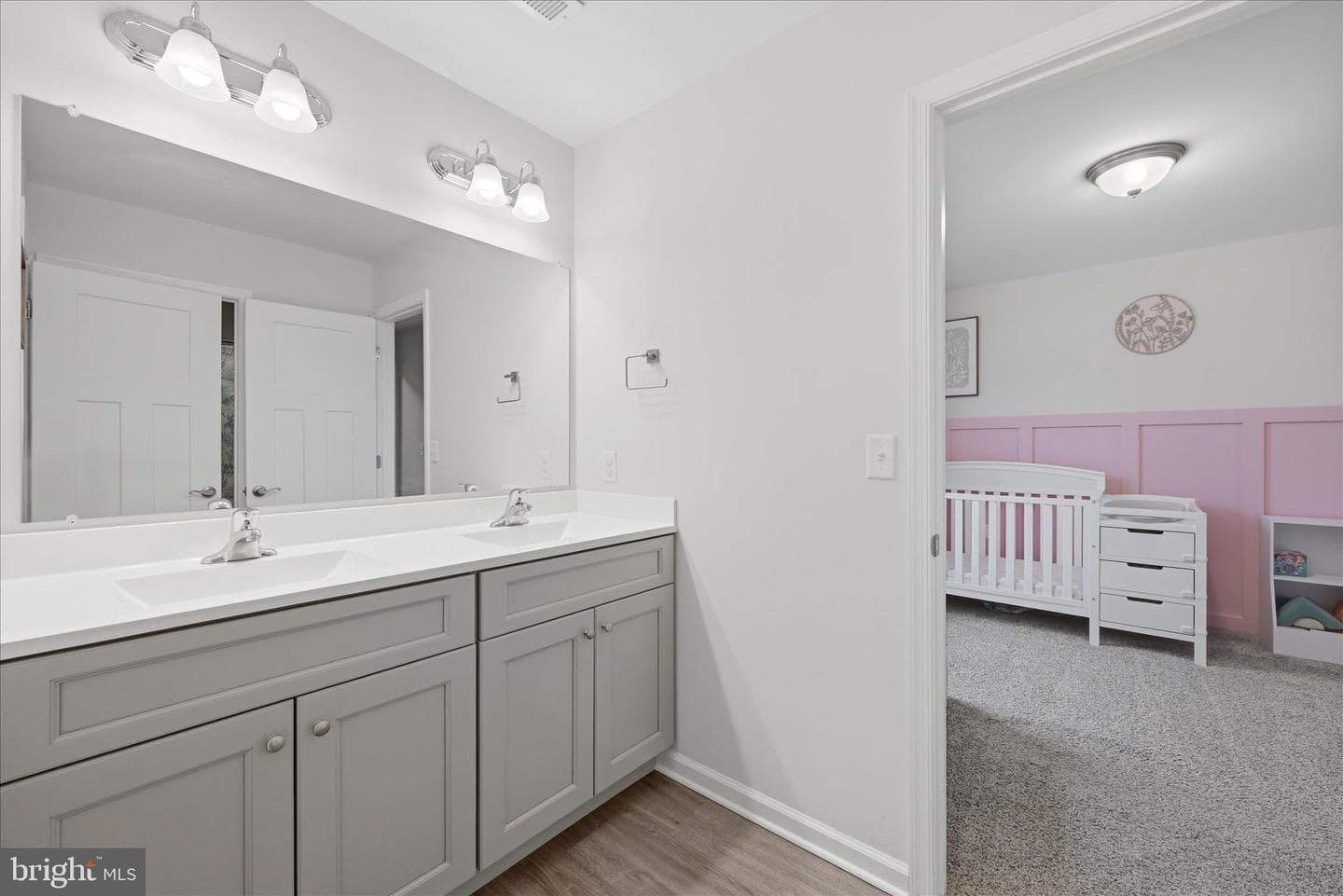 259 Twickenham Drive photo 28