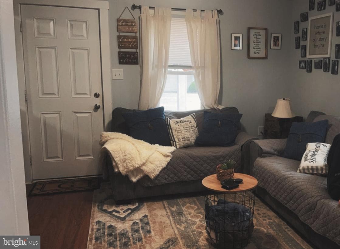 146 State Circle photo 18