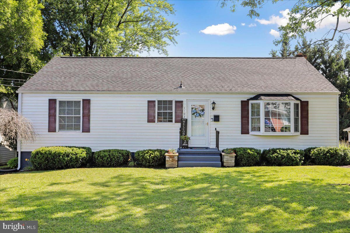 1102 Carrie Way
