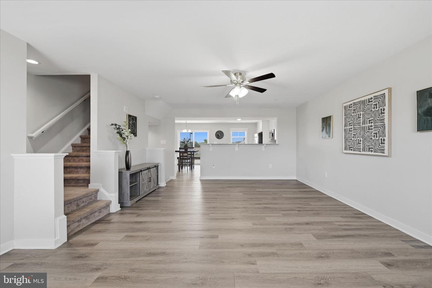 185 Carnes Way photo 12