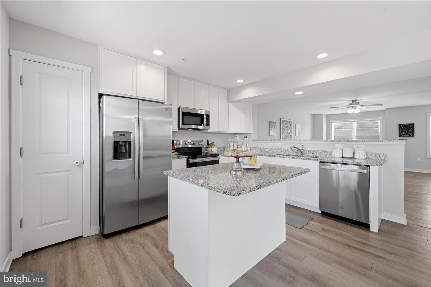 185 Carnes Way photo 13