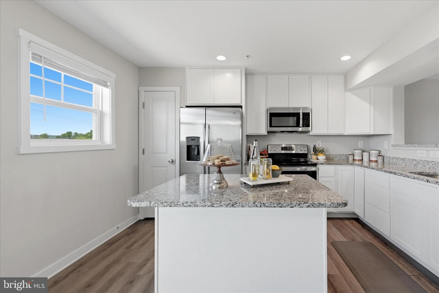 185 Carnes Way photo 14