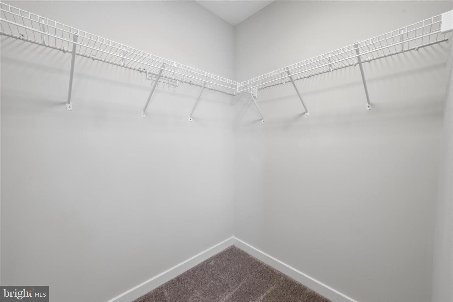 185 Carnes Way photo 28