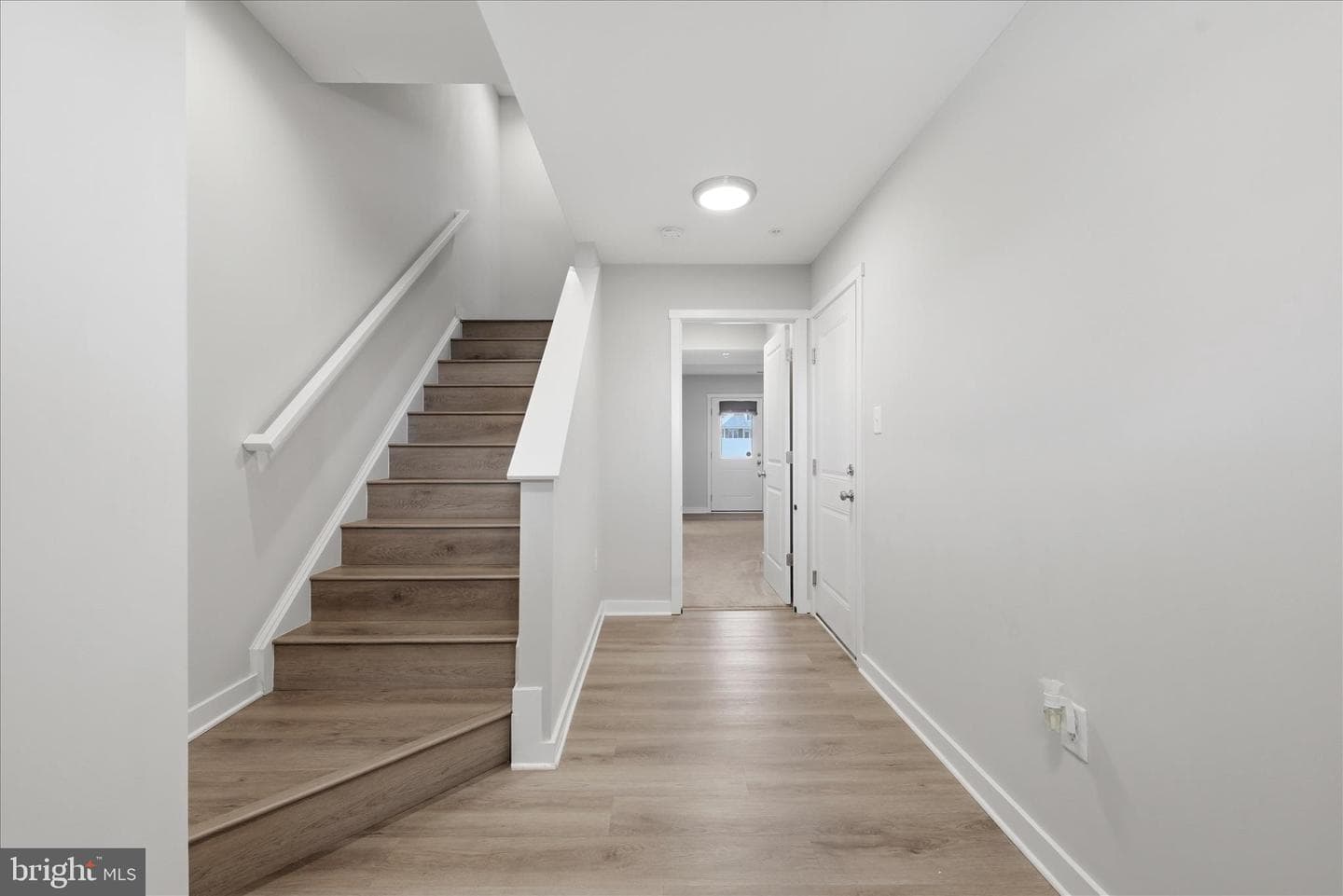 185 Carnes Way photo 5