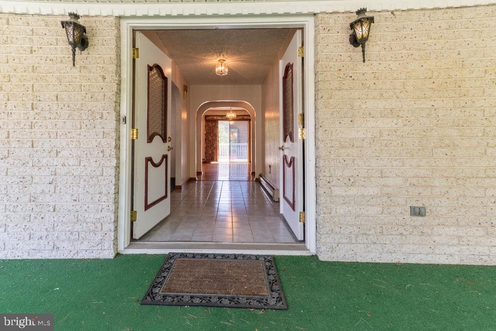 16 Marva Court photo 5