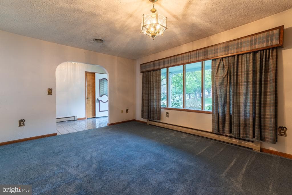 16 Marva Court photo 8