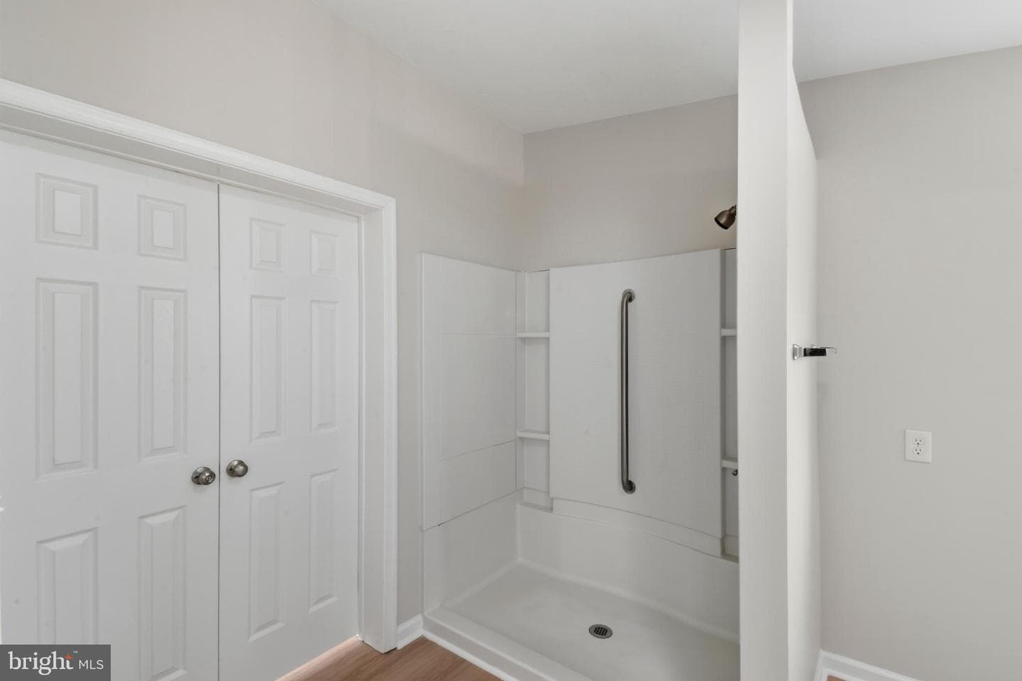 63 Snyders Lane photo 20