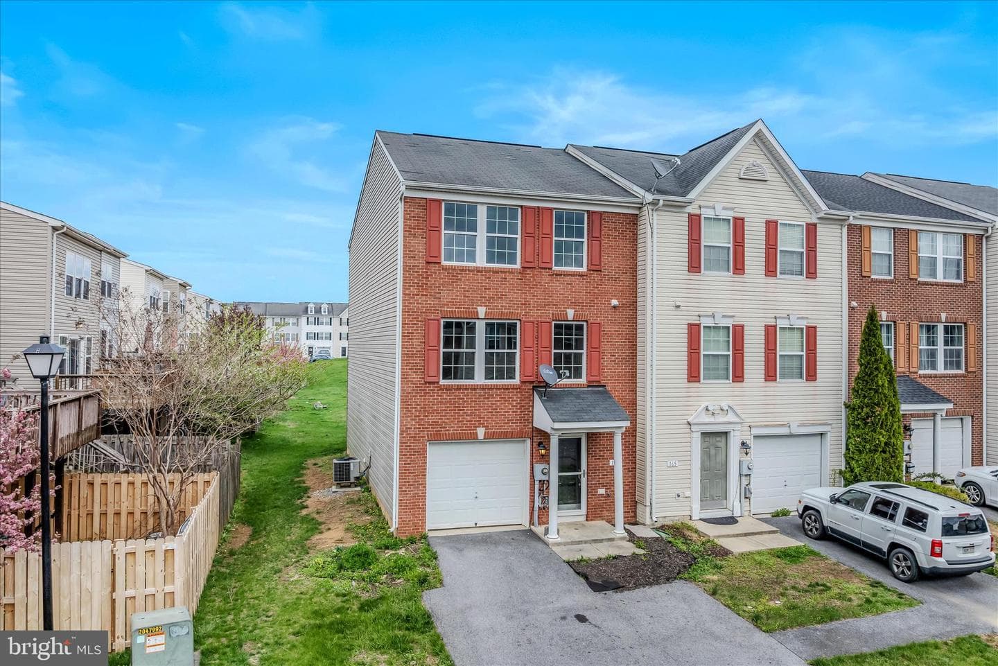 161 Veronica Drive photo 2