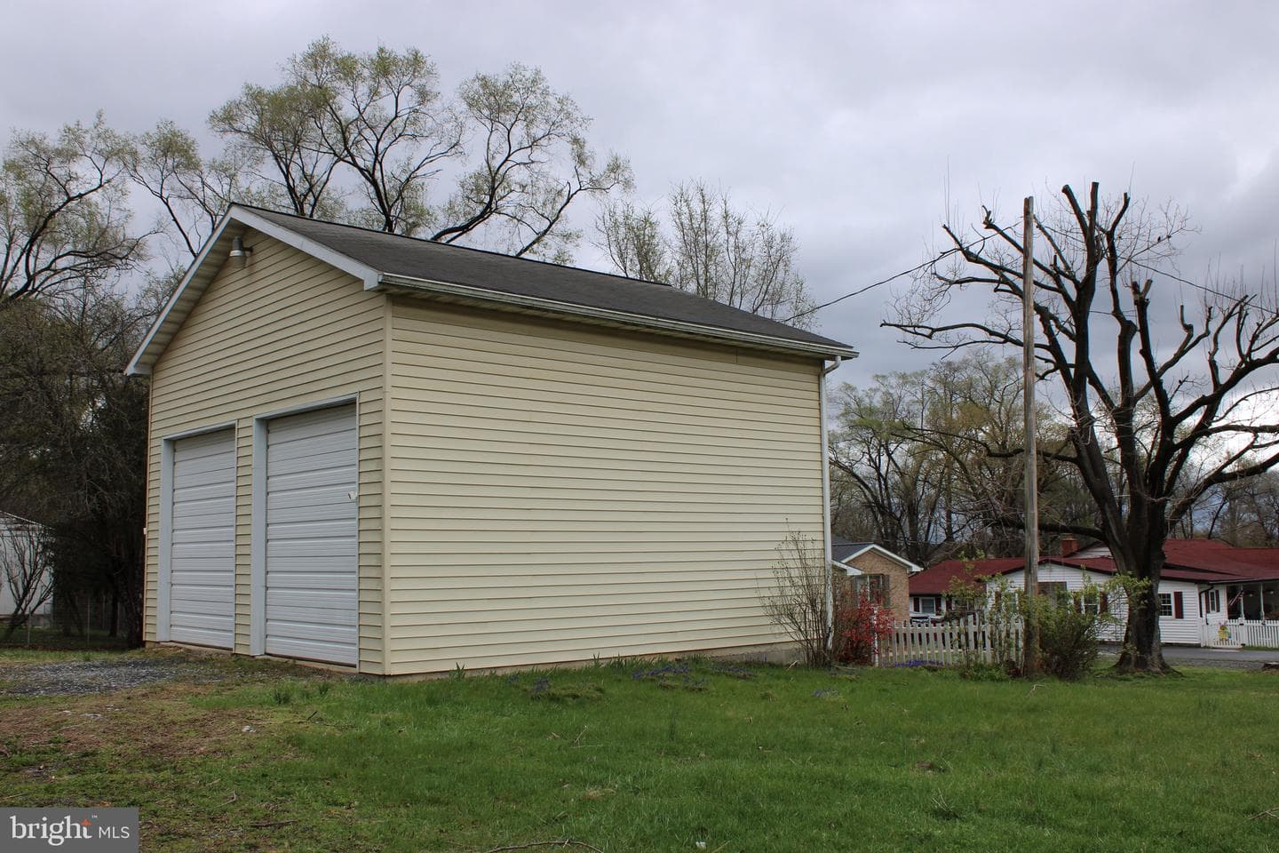 10123 Winchester Avenue photo 10