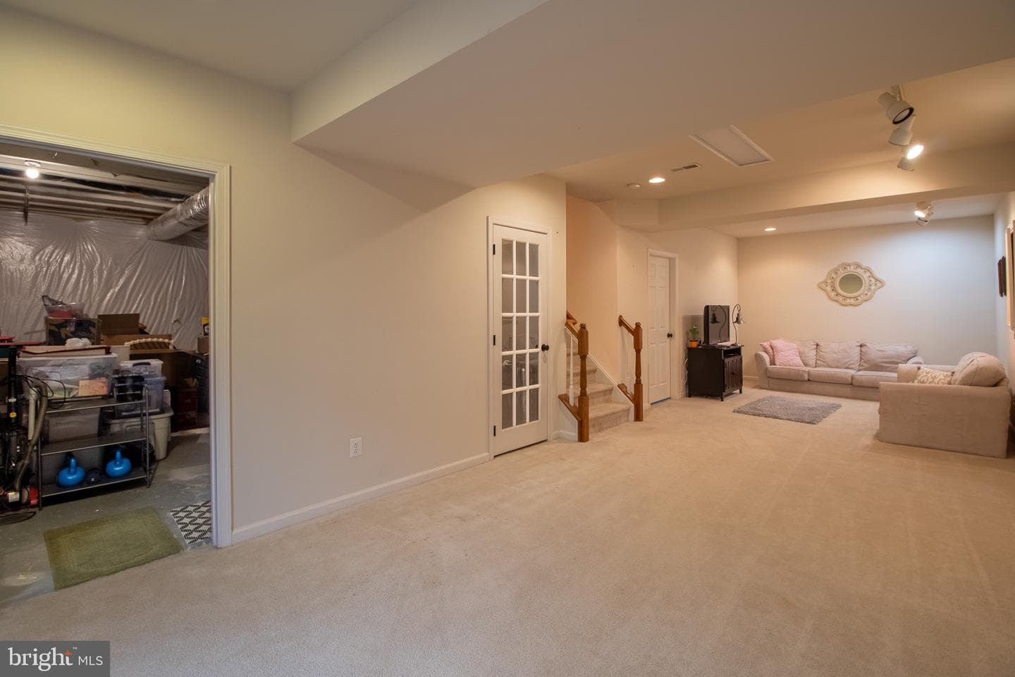 104 E Strathmore Way E photo 53