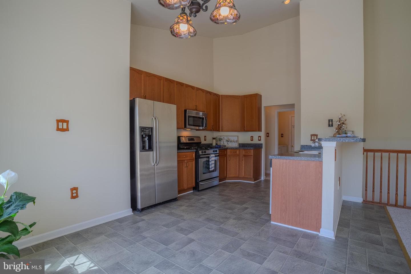 633 Bentley Drive photo 8