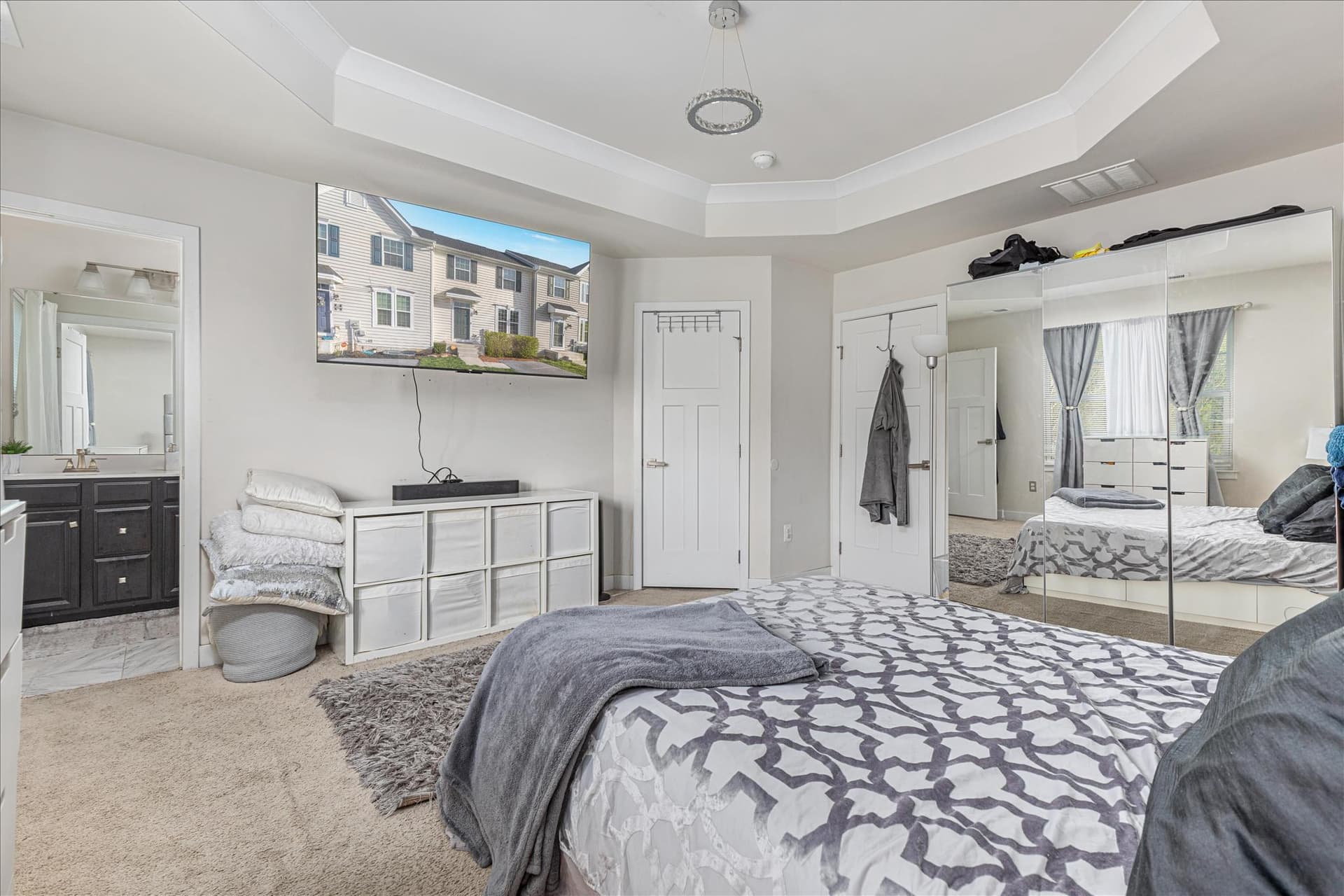 195 Ontario Drive photo 12
