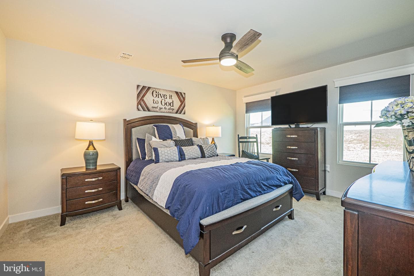 87 Opulent Court photo 24